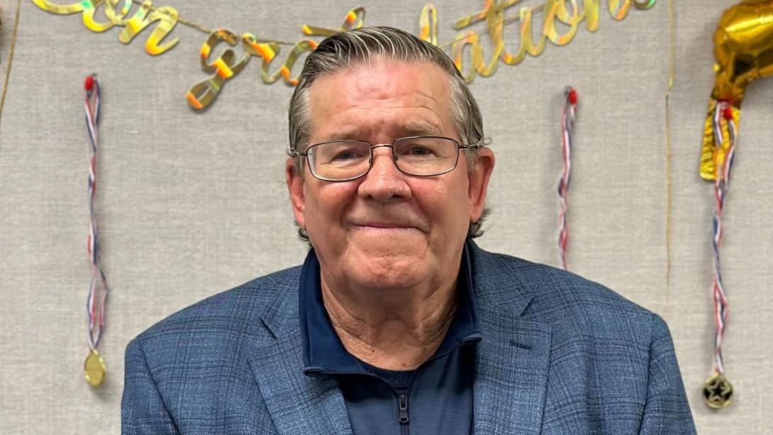 Mike Williams smiling