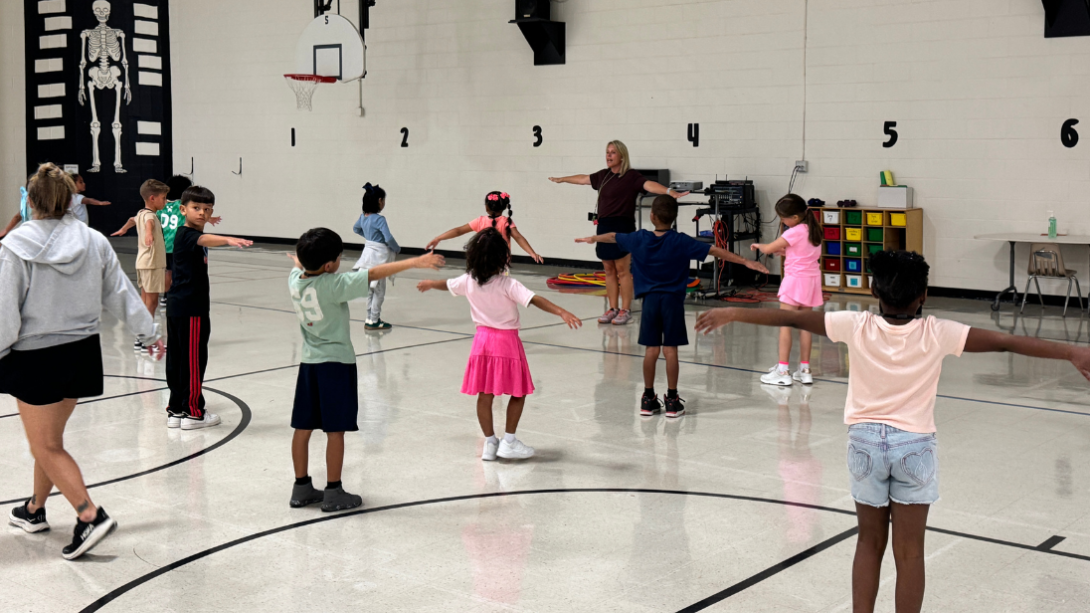 elementary students in a physical education class